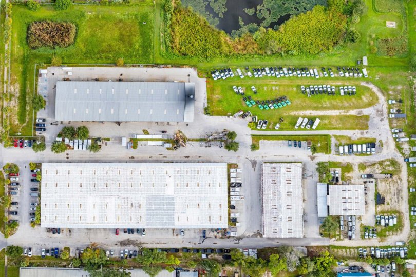 1400 L&R Industrial Blvd, Tarpon Springs, FL — aerial view
